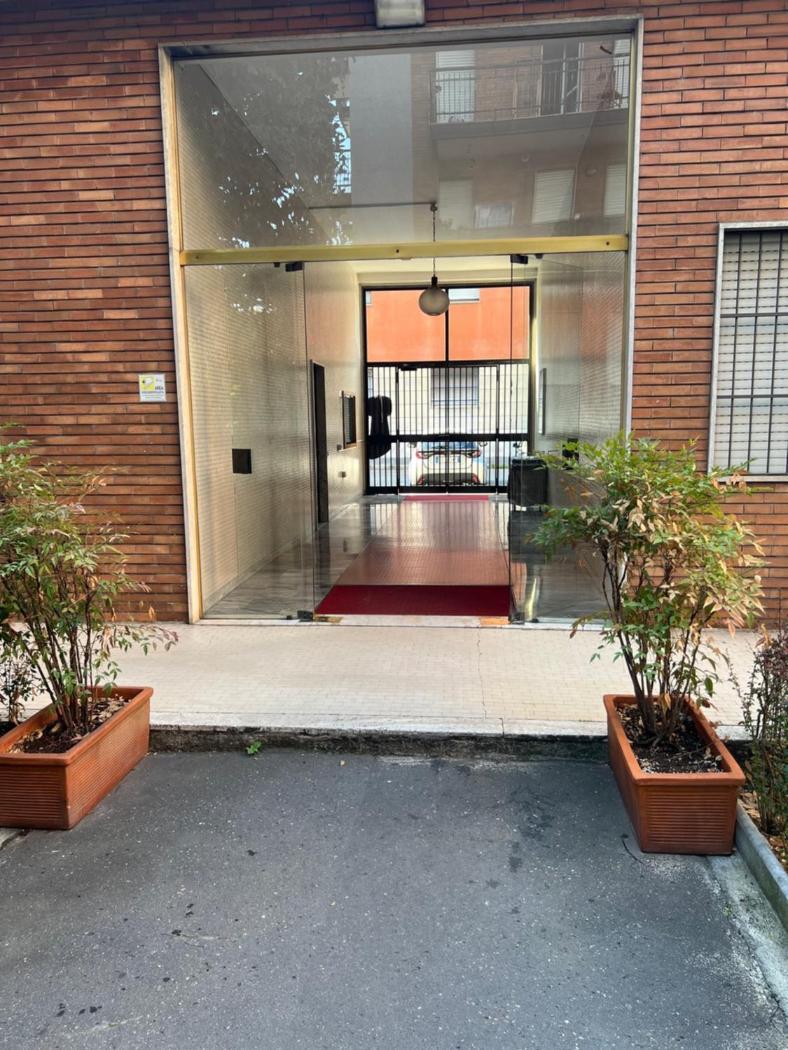 Appartamento Moderno Ed Elegante Loft Con Balcone Milano